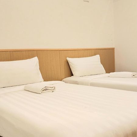 Morn-Ing Hostel Bangkok Luaran gambar